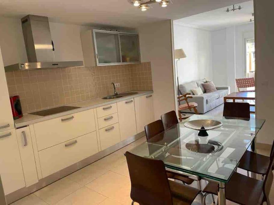 로쿠타스드마르 Moderna Y Alegre Vivienda Junto Al Mar . 아파트 외부 사진
